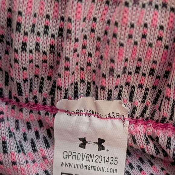 UNDER ARMOUR GIRLS PINK ATHLETIC SHORTS SIZE XS - Picture 4 of 4